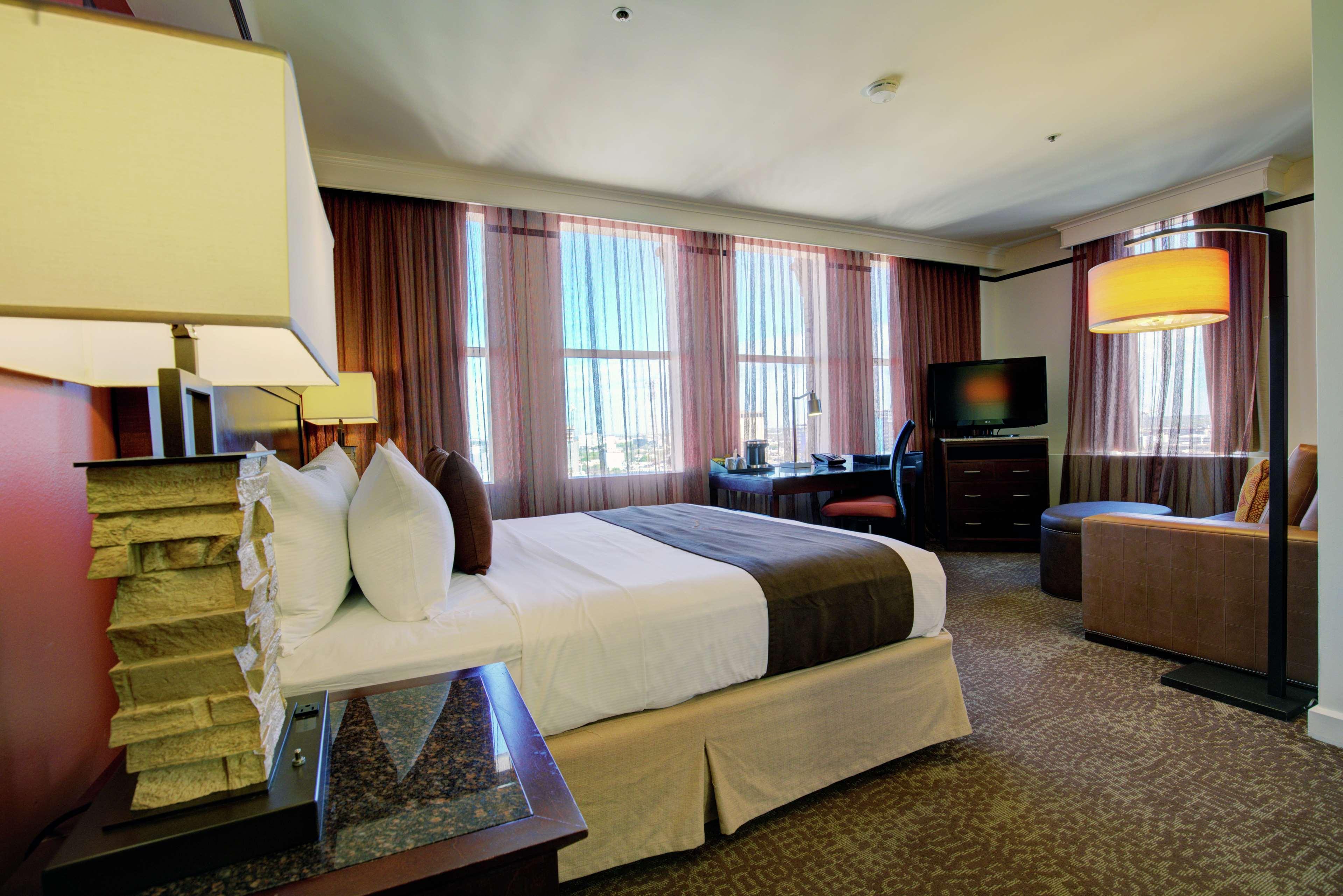 The Emily Morgan Hotel - A Doubletree By Hilton San Antonio Exteriör bild