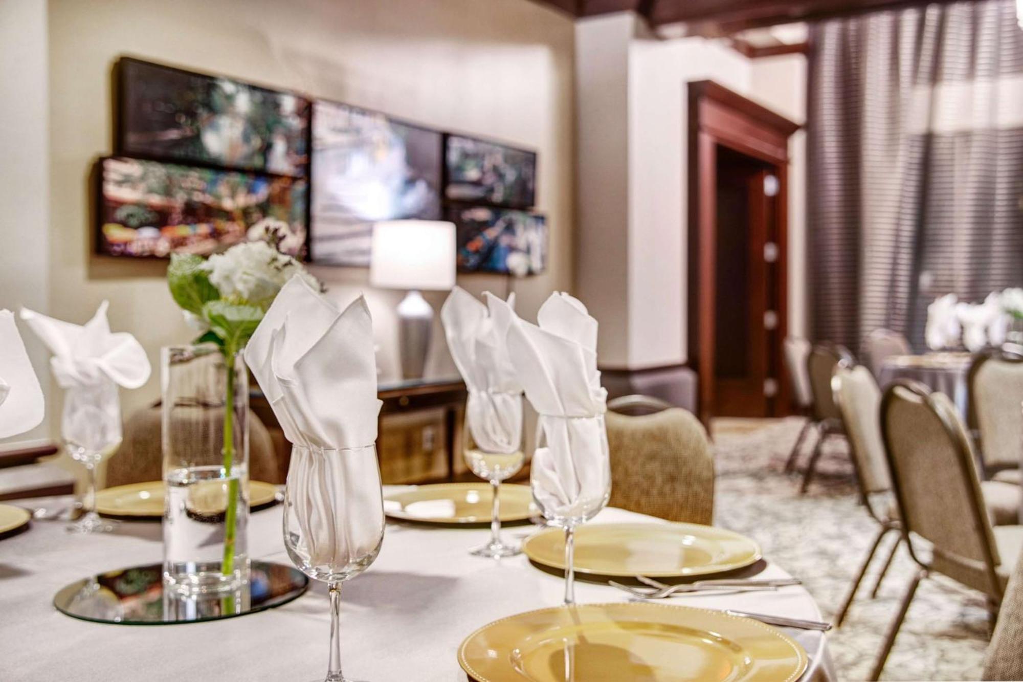 The Emily Morgan Hotel - A Doubletree By Hilton San Antonio Exteriör bild