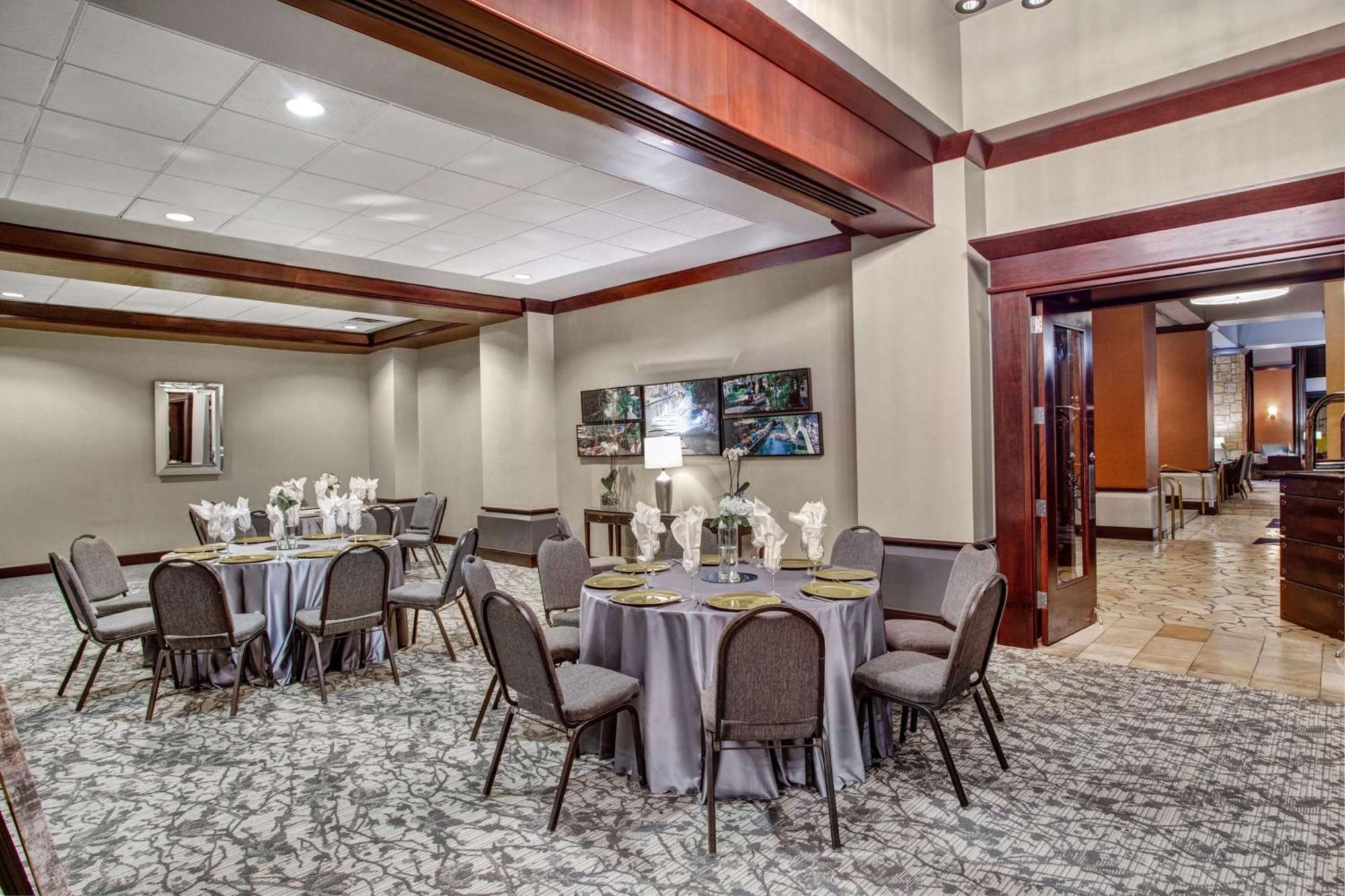 The Emily Morgan Hotel - A Doubletree By Hilton San Antonio Exteriör bild