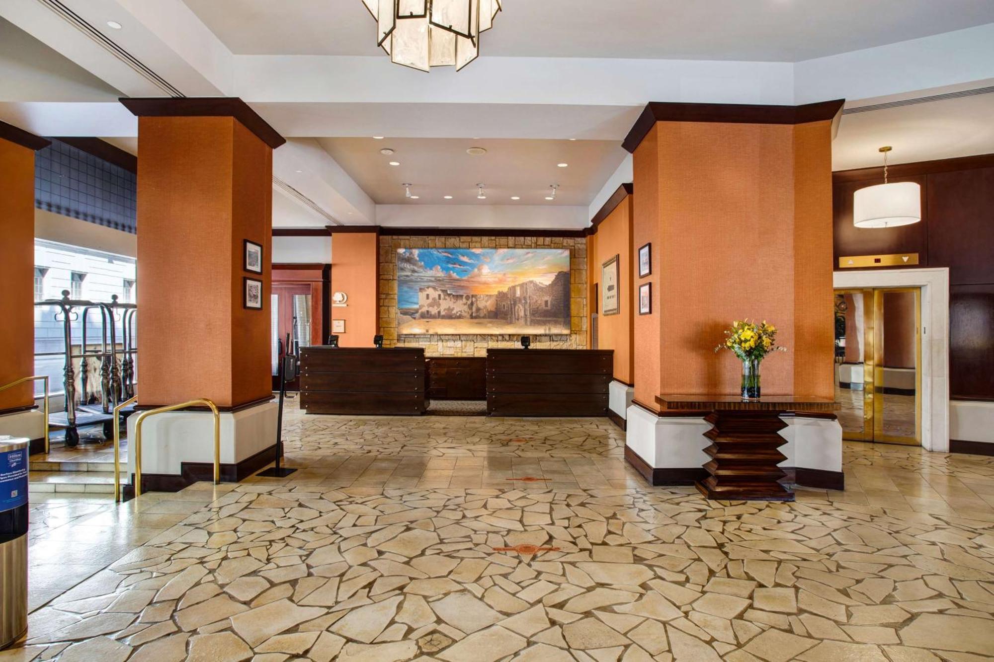 The Emily Morgan Hotel - A Doubletree By Hilton San Antonio Exteriör bild